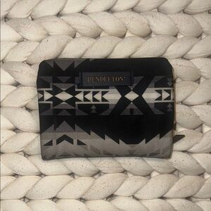Pendleton Black and Gray Tribal Pattern Pouch